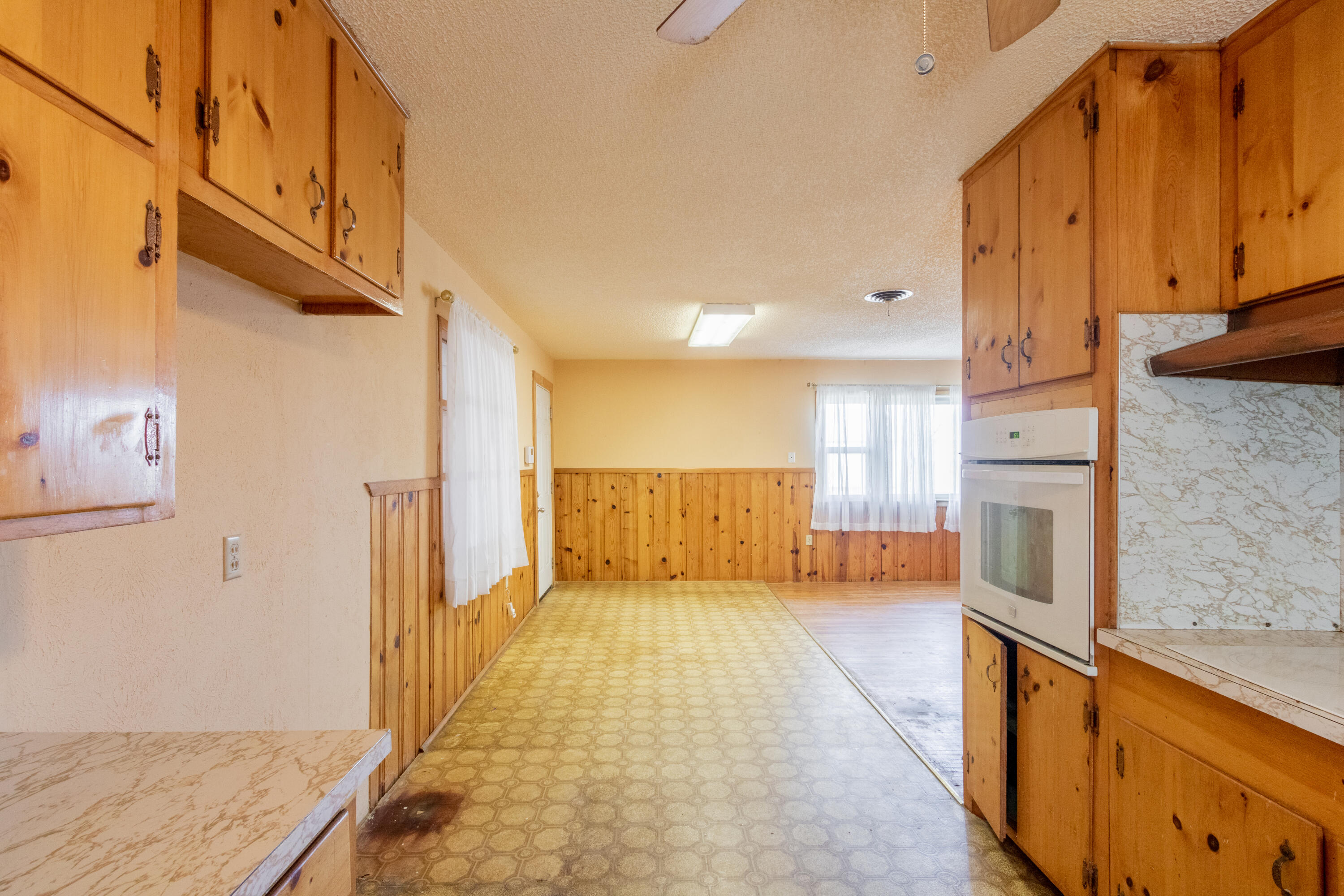 4817 C R 3300 Slaton, TX 79364 - Photo 12 of 30 Kitchen