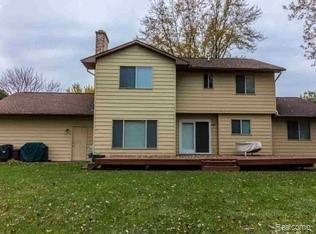 1262 Heatherwoode Road Flint, MI 48532 - Photo 25 of 30