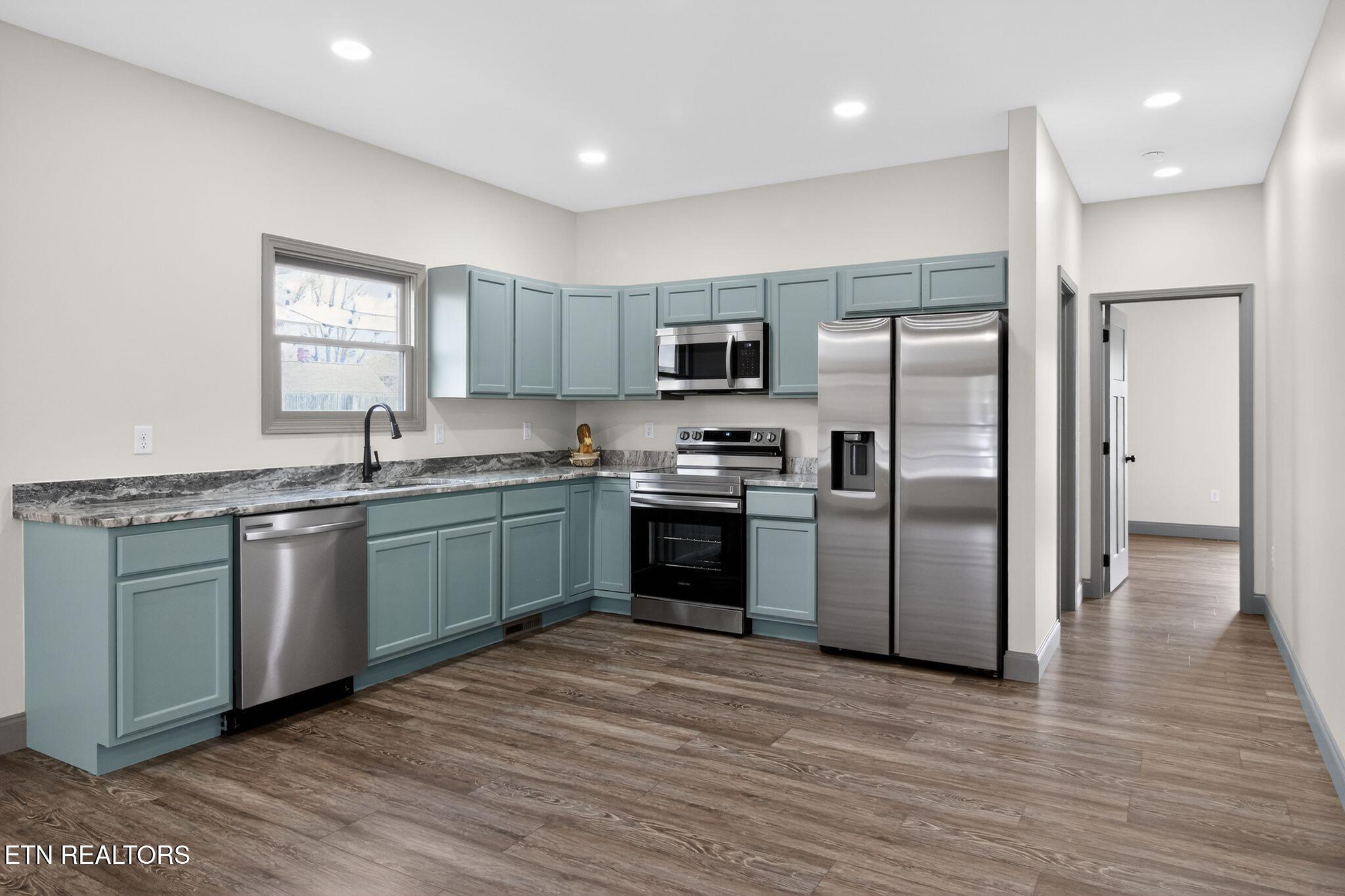 201 Cedar Street Loudon, TN 37774 - Photo 21 of 36 beyc69691d9b053e3