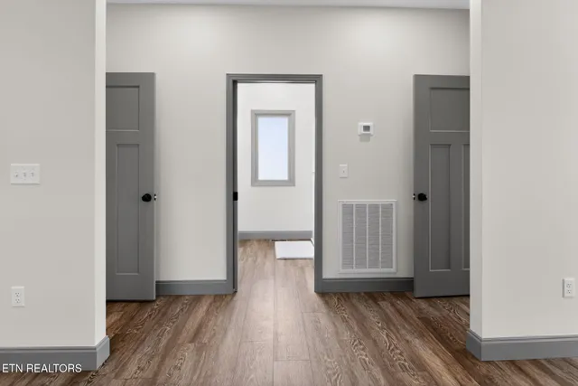 $299,000 | 201 Cedar Street, Loudon, TN 37774