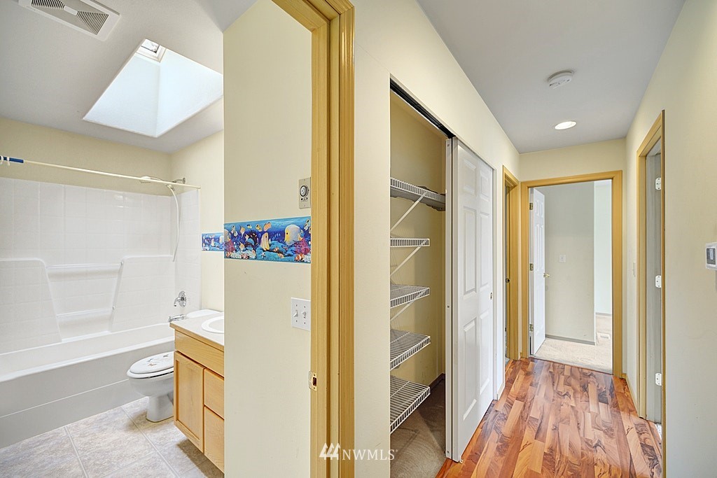 12618 Alexander Road Everett, WA 98204 - Photo 6 of 8 Gallery Image 6