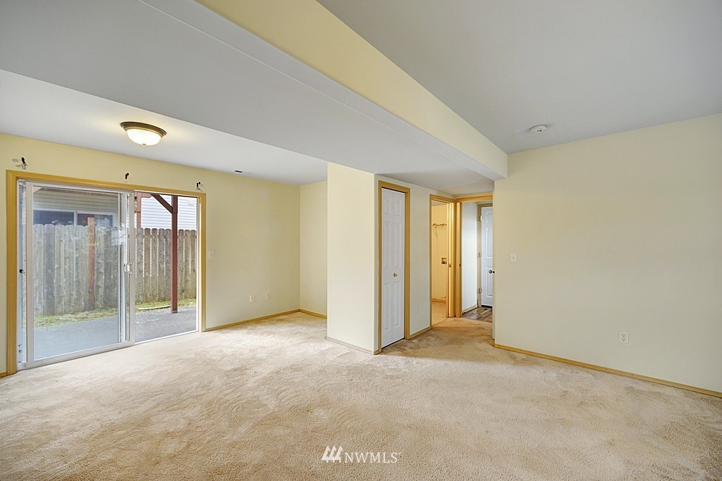 12618 Alexander Road Everett, WA 98204 - Photo 7 of 8 Gallery Image 7