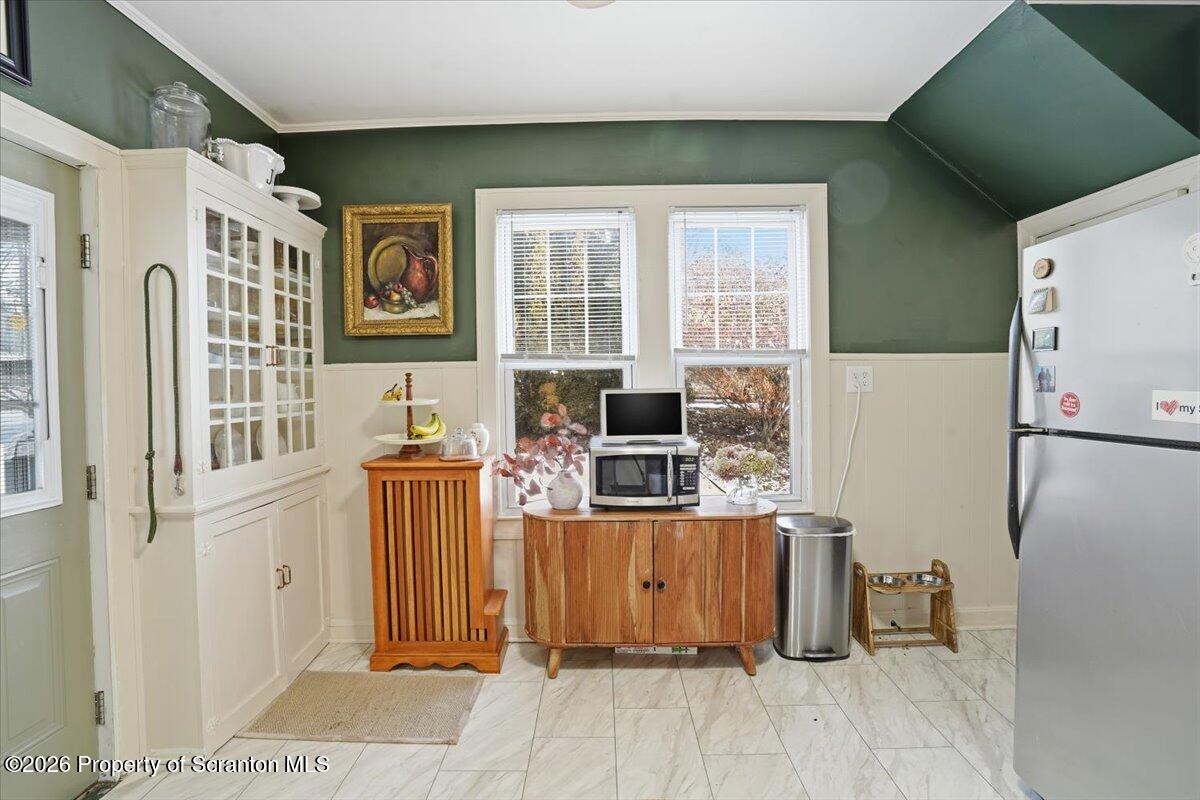 1425 Brook Street Scranton, PA 18505 - Photo 15 of 32 23-1425_Brook_St_004