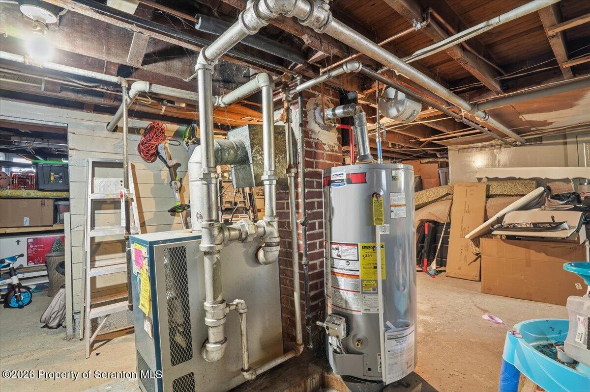 1425 Brook Street Scranton, PA 18505 - Photo 27 of 32 47-1425_Brook_St_021