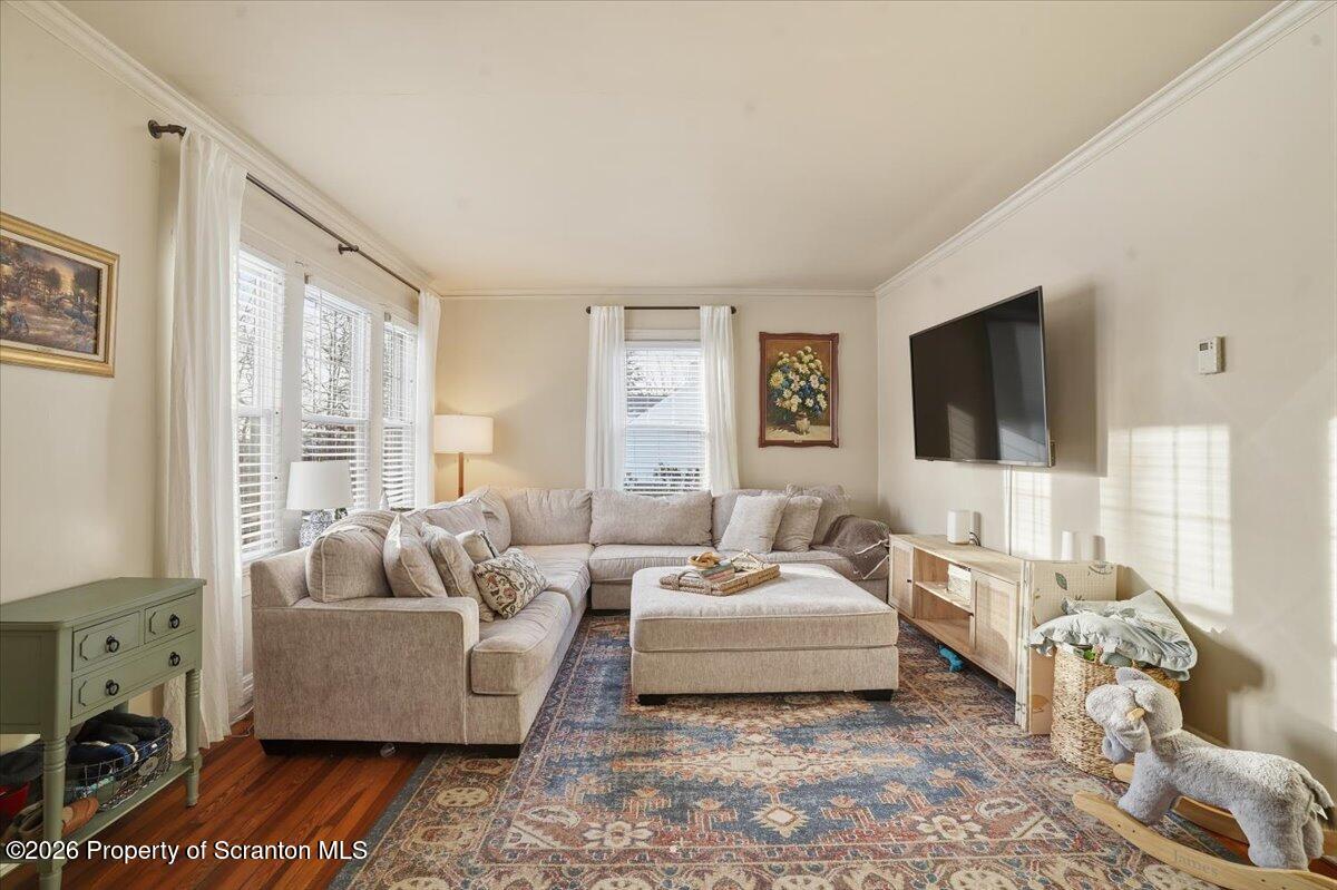 1425 Brook Street Scranton, PA 18505 - Photo 9 of 32 10-1425_Brook_St_016