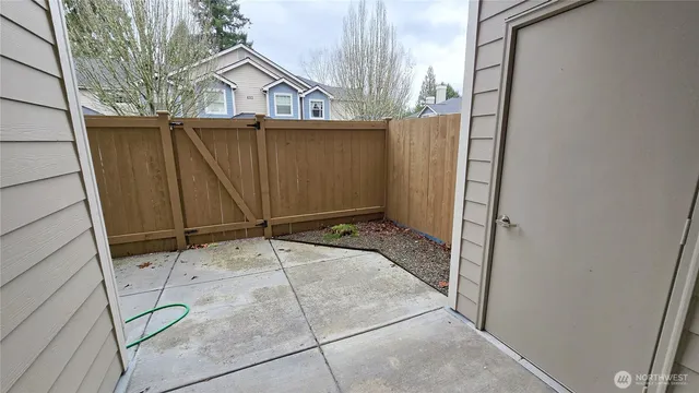 $2,545 | 4315 Issaquah-Pine Lake Road Southeast, Unit 1004, Sammamish, WA 98075