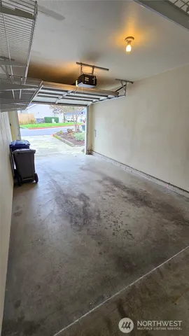 $2,545 | 4315 Issaquah-Pine Lake Road Southeast, Unit 1004, Sammamish, WA 98075