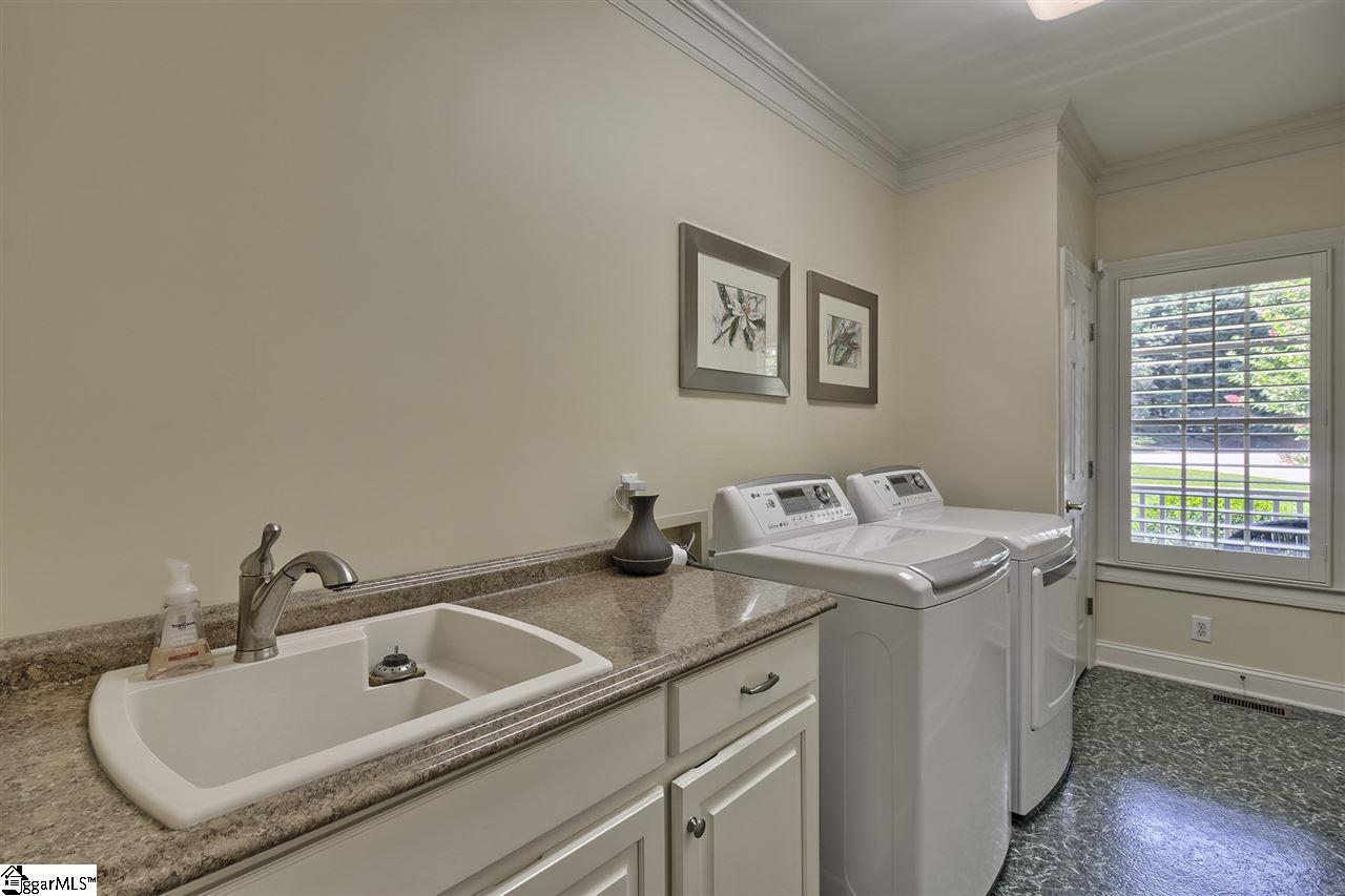 701 Spaulding Farm Road Greenville, SC 29615 - Photo 5 of 36 Gallery Image 5