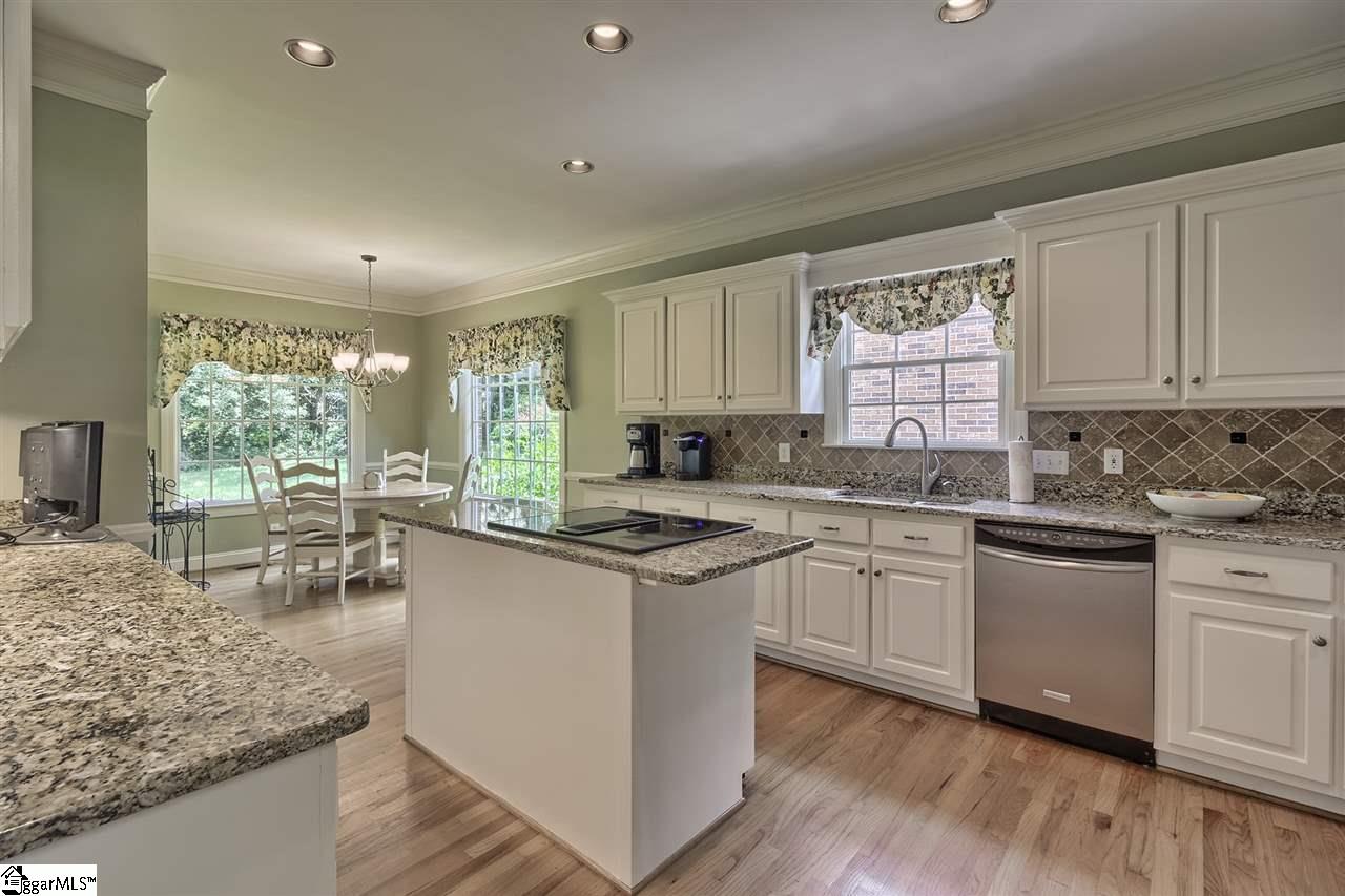701 Spaulding Farm Road Greenville, SC 29615 - Photo 7 of 36 Gallery Image 7