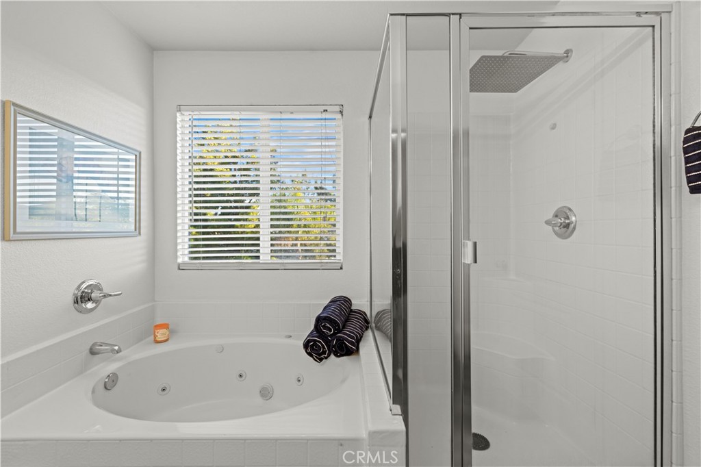 28238 Alton Way Castaic, CA 91384 - Photo 17 of 32