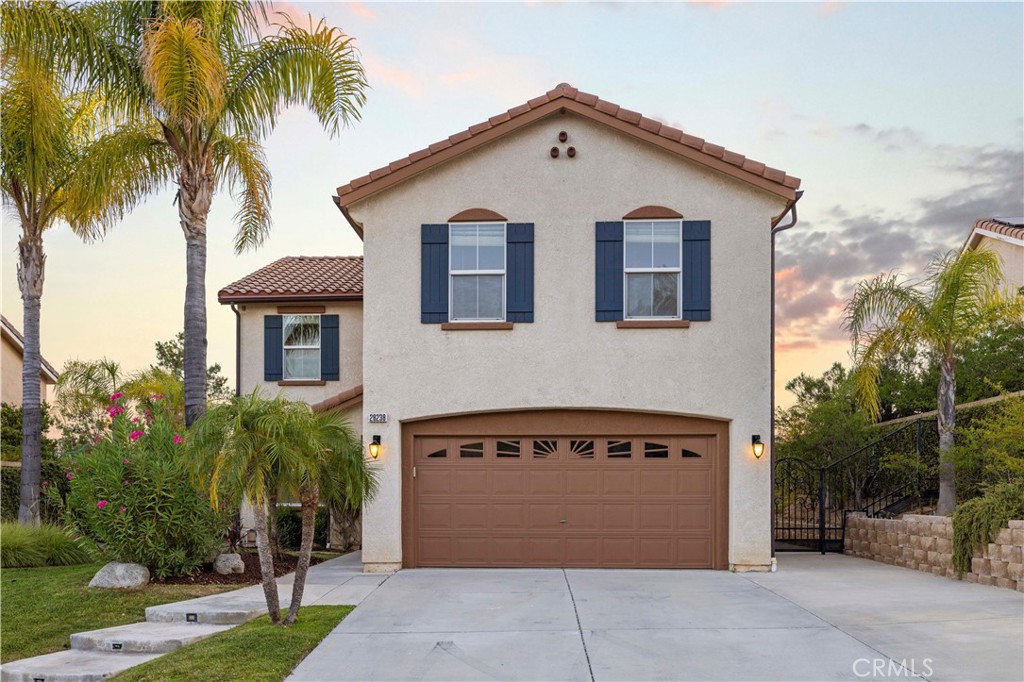 28238 Alton Way Castaic, CA 91384 - Photo 4 of 32