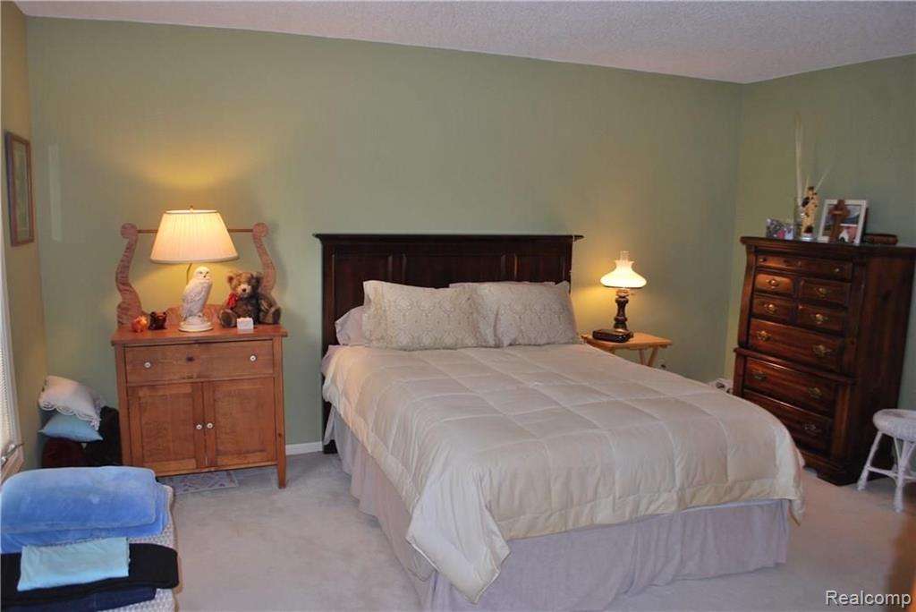 21630 River Ridge, Unit 202 Farmington, MI 48335 - Photo 16 of 35