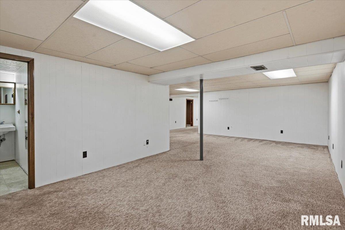 124 Nottingham Road Springfield, IL 62704 - Photo 25 of 38