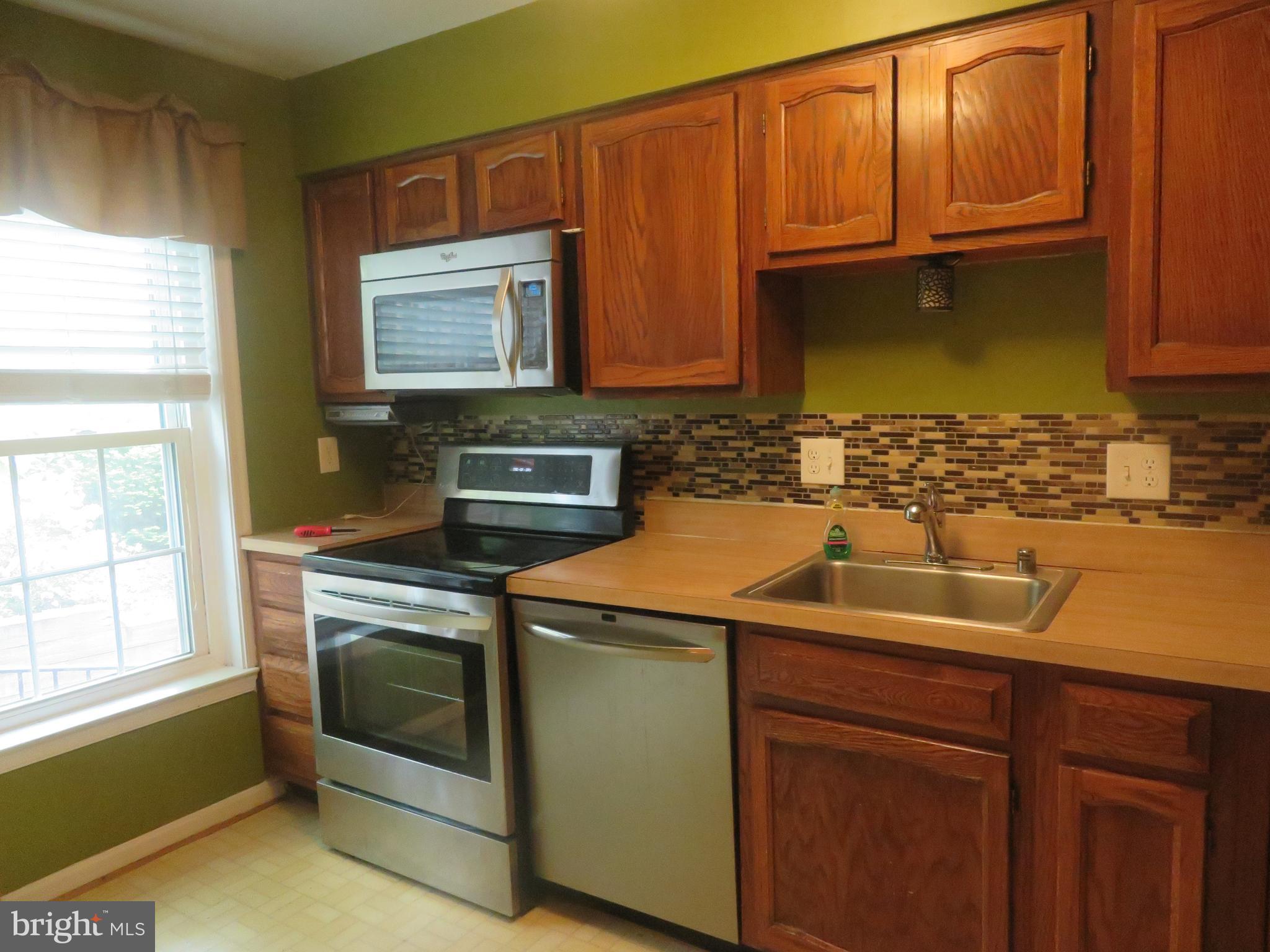 4911 7th Road South, Unit 4911 Arlington, VA 22204 - Photo 11 of 44