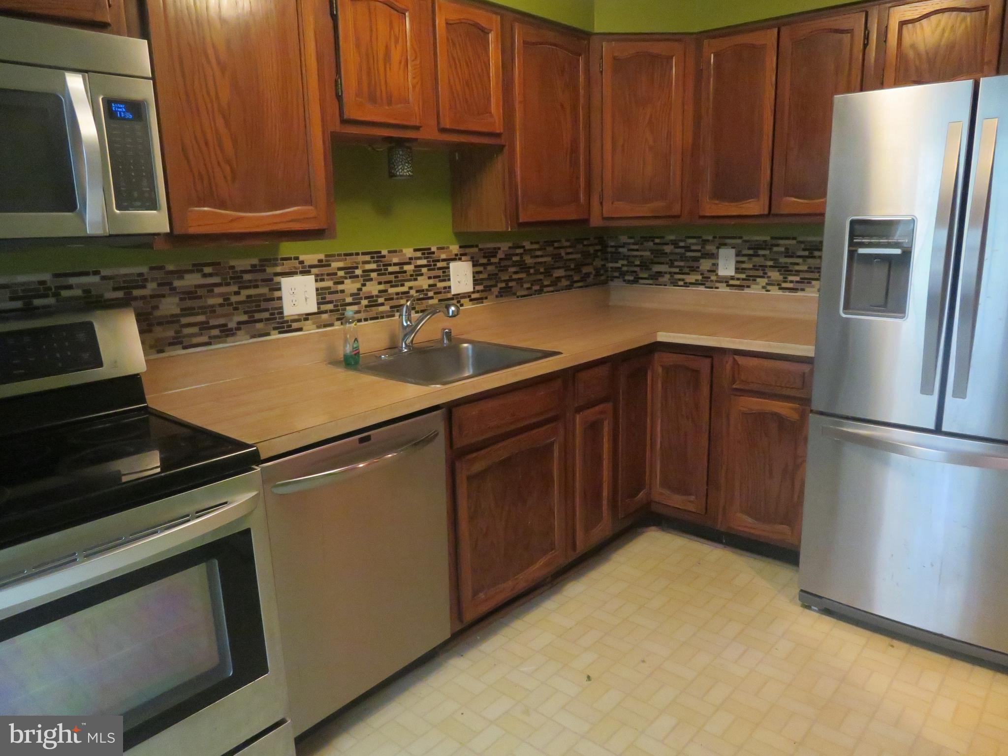 4911 7th Road South, Unit 4911 Arlington, VA 22204 - Photo 13 of 44