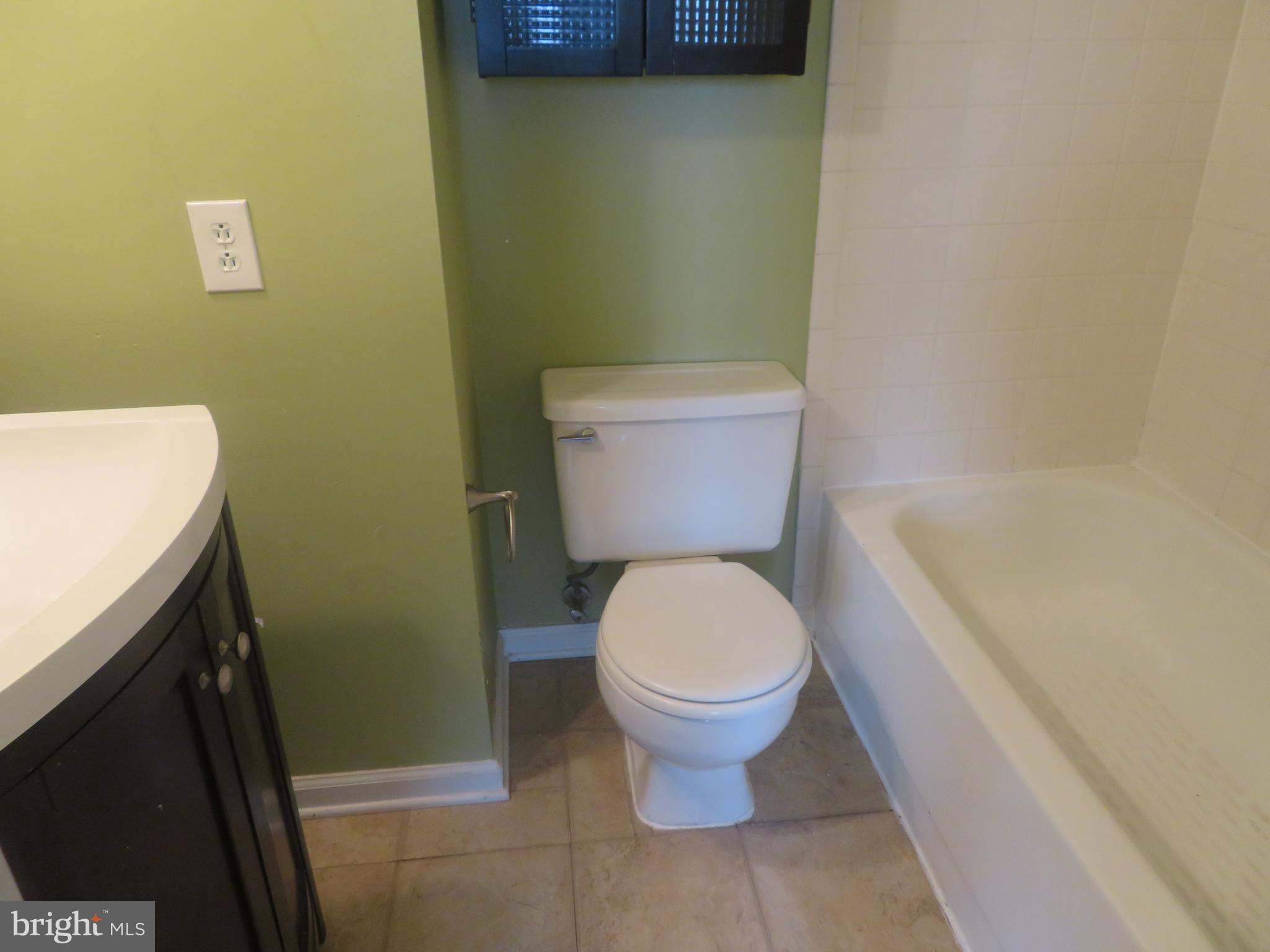 4911 7th Road South, Unit 4911 Arlington, VA 22204 - Photo 27 of 44