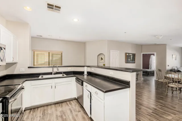 $245,000 | 6770 North 47th Avenue, Unit 2018, Glendale, AZ 85301