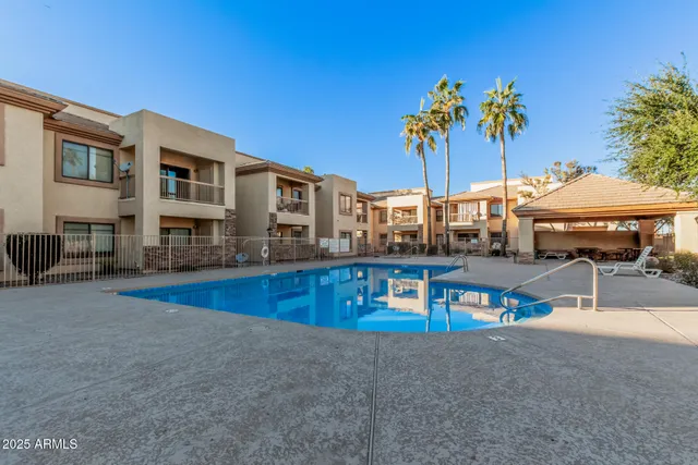 $245,000 | 6770 North 47th Avenue, Unit 2018, Glendale, AZ 85301