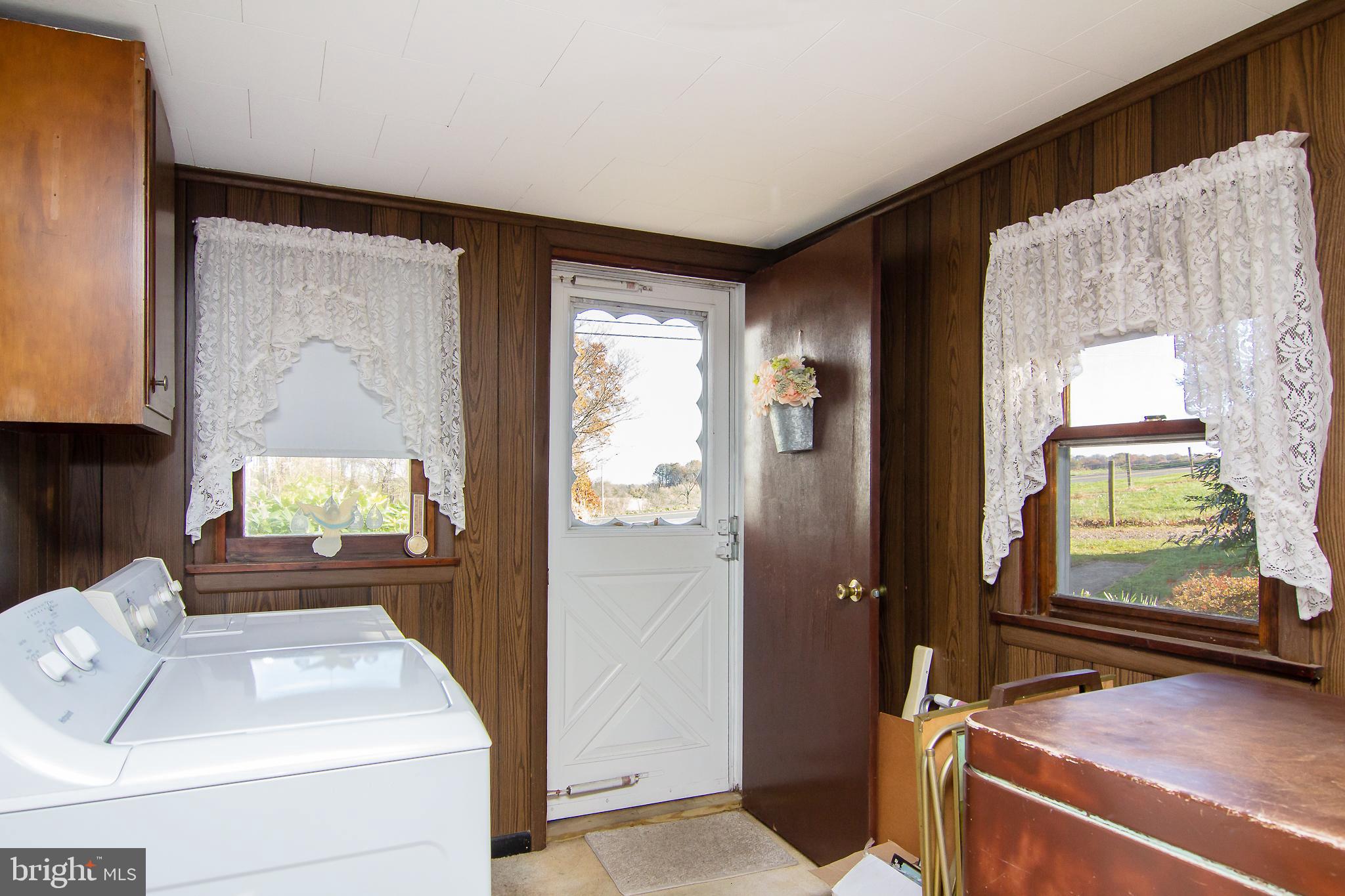 2112 Fairmount Road Hampstead, MD 21074 - Photo 4 of 25