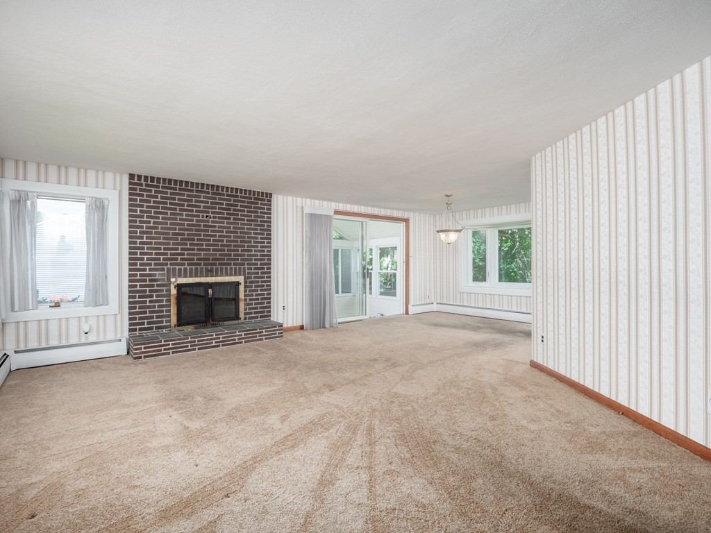28 Manning Road Chelmsford, MA 01824 - Photo 13 of 42 Gallery Image 13