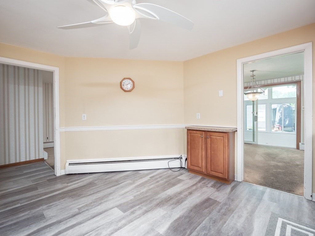 28 Manning Road Chelmsford, MA 01824 - Photo 7 of 42 Gallery Image 7