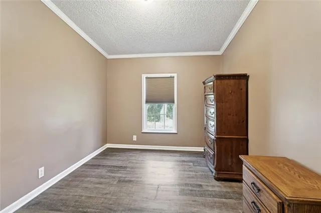 $1,800 | 16139 River Road, Hahnville, LA 70057