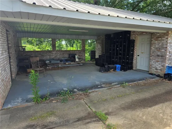 $247,900 | 35218 Sunny Hill Road, Mount Hermon, LA 70450