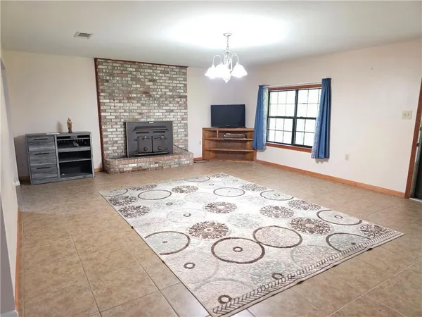 $247,900 | 35218 Sunny Hill Road, Mount Hermon, LA 70450