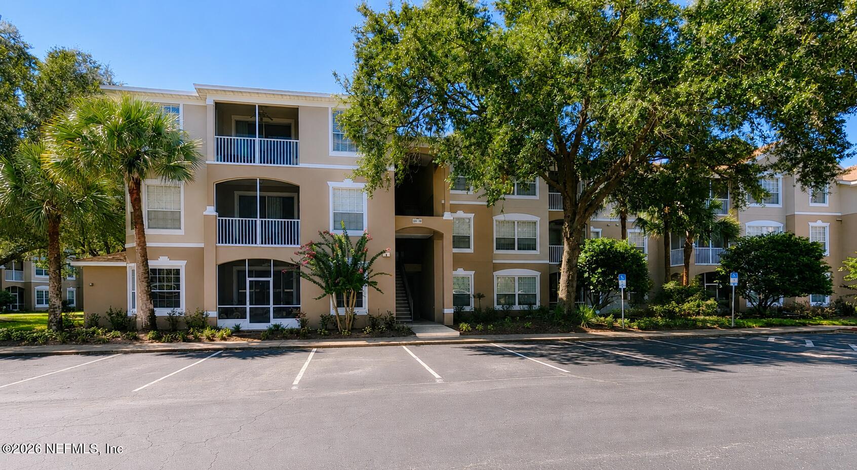 10550 Baymeadows Road, Unit 322 Jacksonville, FL 32256 - Photo 1 of 20 Front
