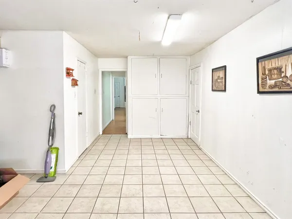 $2,400 | 16902 Summit Oaks Lane, Spring, TX 77379