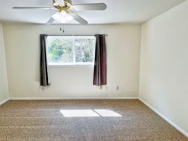 $2,400 | 16902 Summit Oaks Lane, Spring, TX 77379