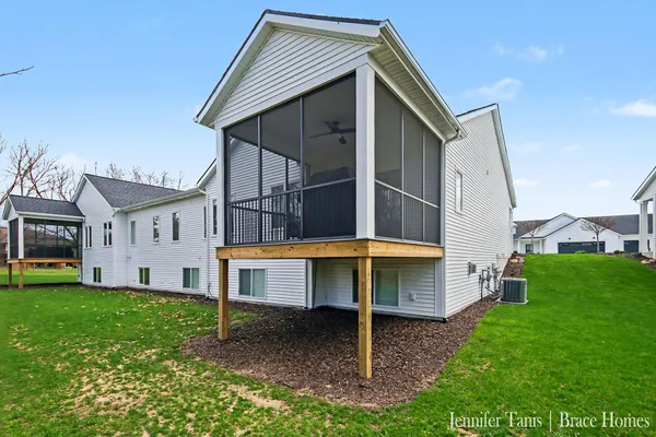 $530,000 | 6773 Croft Lane, Unit 62, Hudsonville, MI 49426