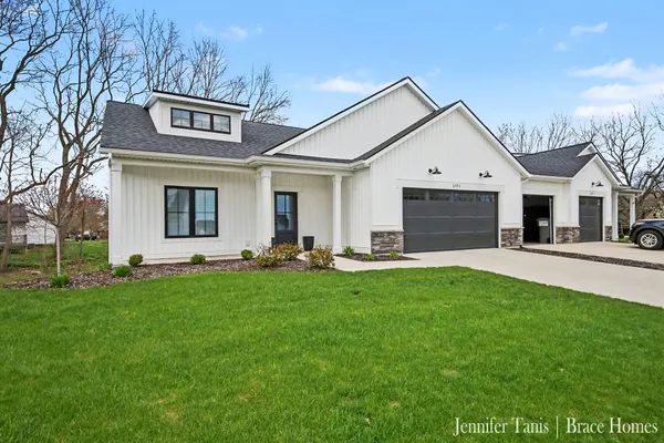$530,000 | 6773 Croft Lane, Unit 62, Hudsonville, MI 49426
