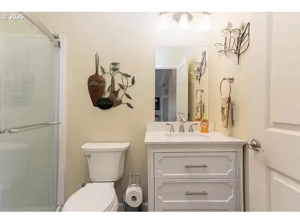 $625,000 | 53476 Arrow Gap Road, Silver Lake, OR 97638