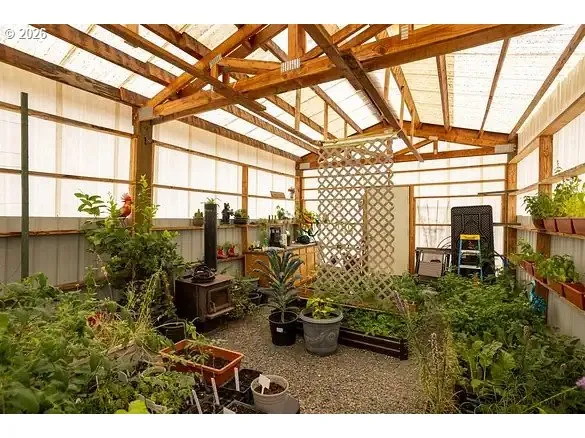 $625,000 | 53476 Arrow Gap Road, Silver Lake, OR 97638