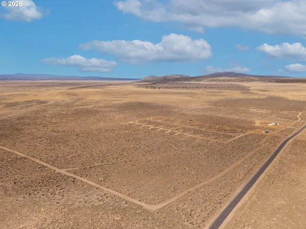 $625,000 | 53476 Arrow Gap Road, Silver Lake, OR 97638