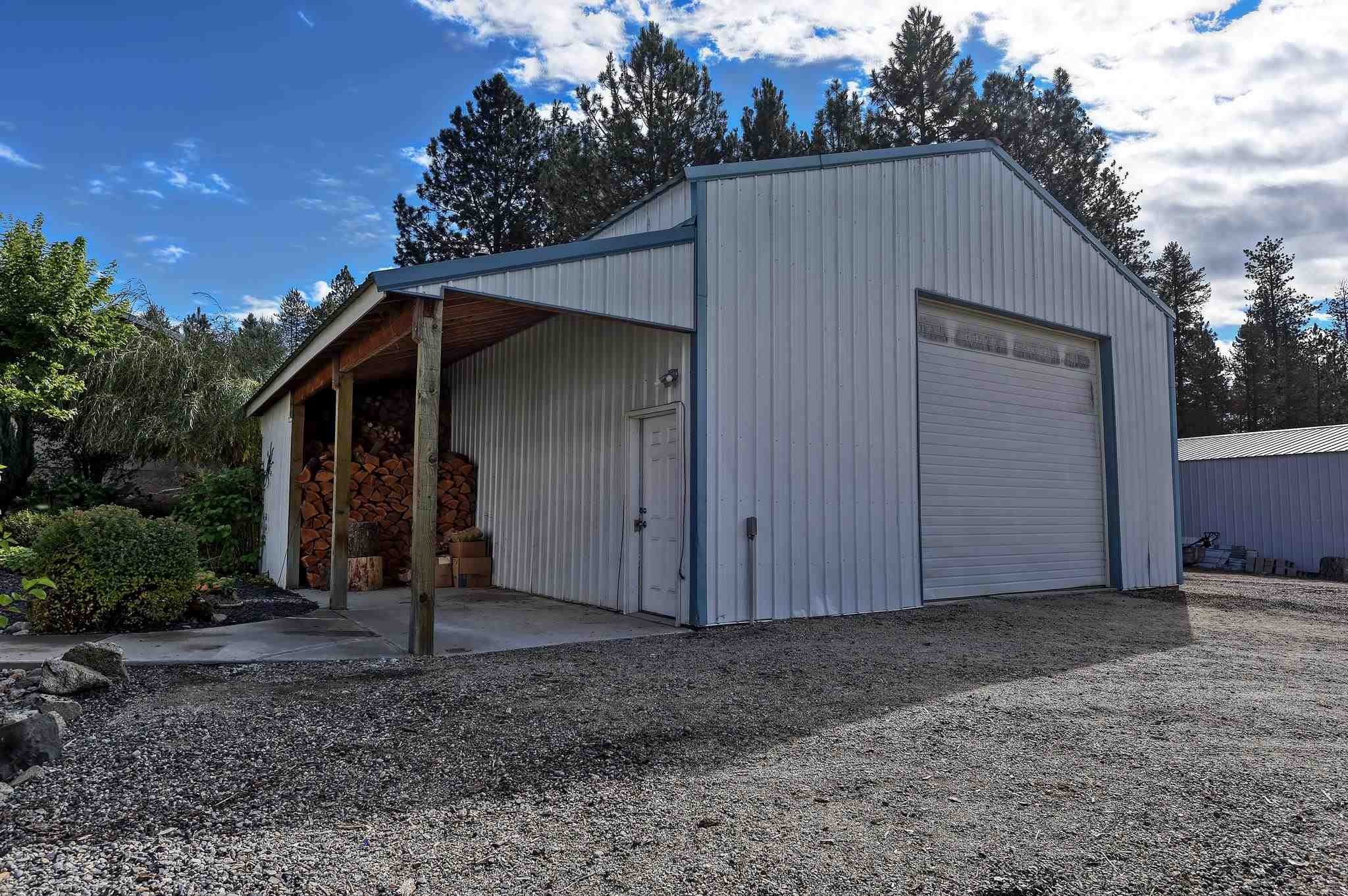 38112 North Sheets Road Elk, WA 99009 - Photo 3 of 45