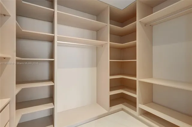 $2,150,000 | 700 Northeast 24th Street, Unit 2803, Miami, FL 33137