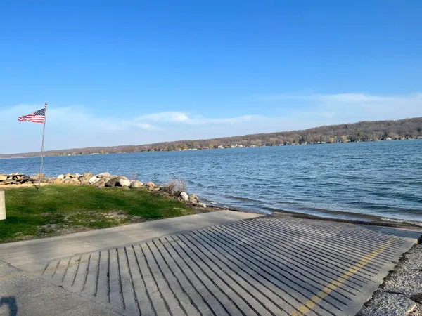 $245,000 | W3825 Cypress Drive, Geneva, WI 53147