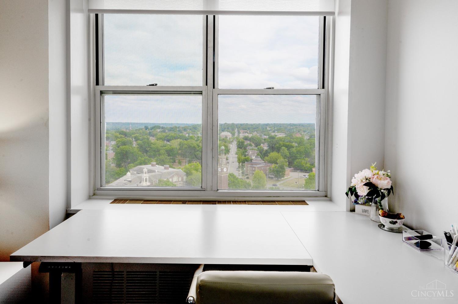 2444 Madison Road, Unit 1411 Cincinnati, OH 45208 - Photo 22 of 42 Gallery Image 22