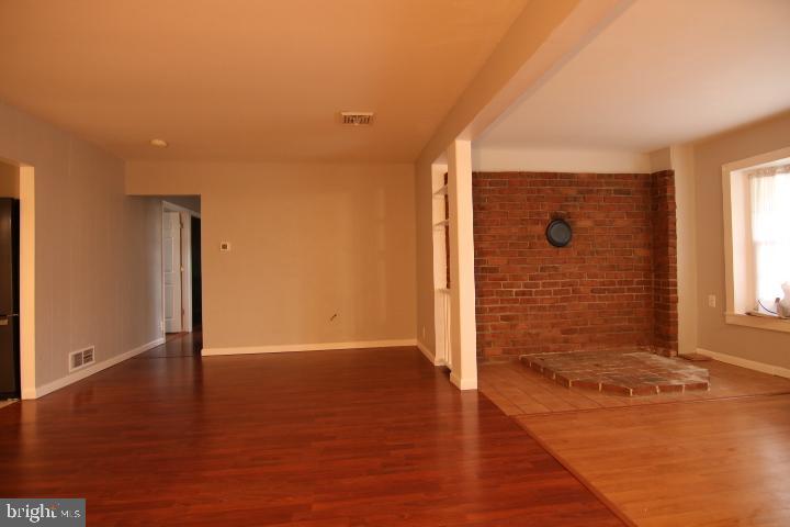 94 Arnold Road Enola, PA 17025 - Photo 11 of 29 Gallery Image 11