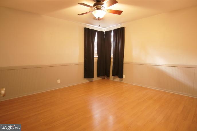 94 Arnold Road Enola, PA 17025 - Photo 13 of 29 Large back bedroom