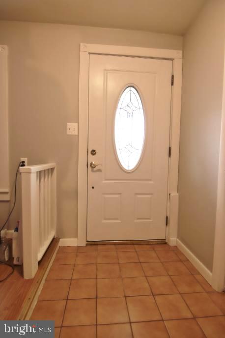 94 Arnold Road Enola, PA 17025 - Photo 2 of 29 Gallery Image 2