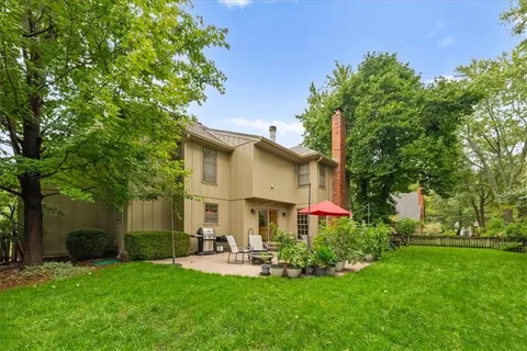 $590,000 | 2401 West 123rd Terrace, Leawood, KS 66209
