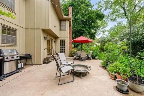 $590,000 | 2401 West 123rd Terrace, Leawood, KS 66209