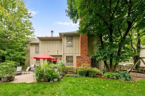 $590,000 | 2401 West 123rd Terrace, Leawood, KS 66209