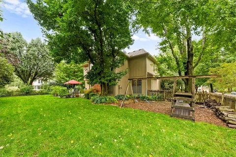 $590,000 | 2401 West 123rd Terrace, Leawood, KS 66209