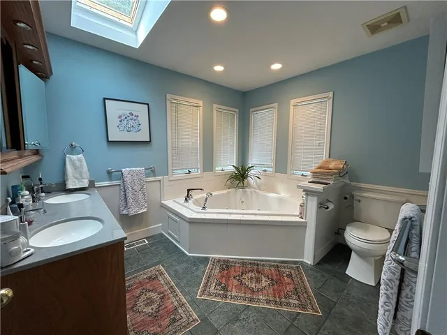 $355,000 | 2620 Clay Street, St. Joseph, MO 64501