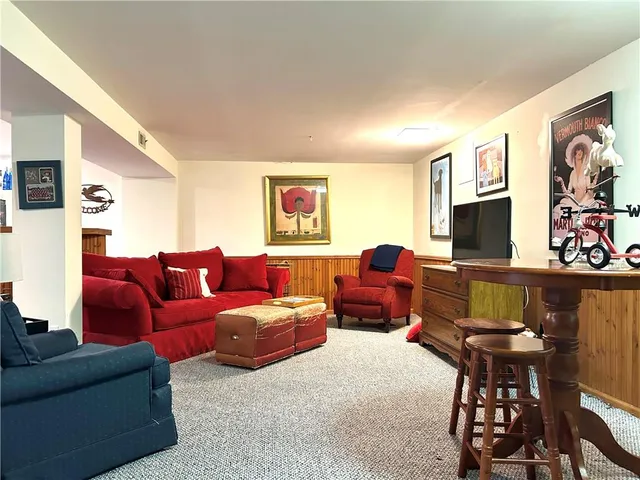 $355,000 | 2620 Clay Street, St. Joseph, MO 64501