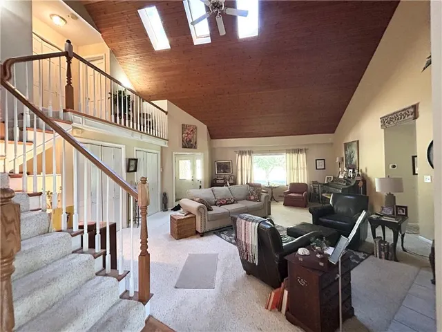 $355,000 | 2620 Clay Street, St. Joseph, MO 64501